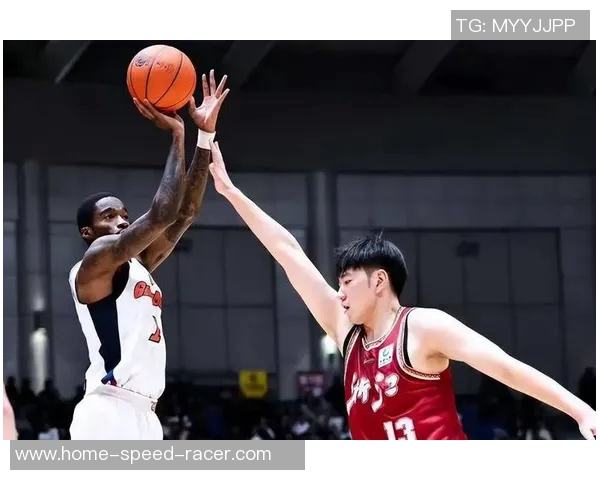 广东与浙江的精彩对决现场直击全场热情与激情碰撞的瞬间回顾 广东与浙江的精彩对决现场直击全场热情与激情碰撞的瞬间回顾